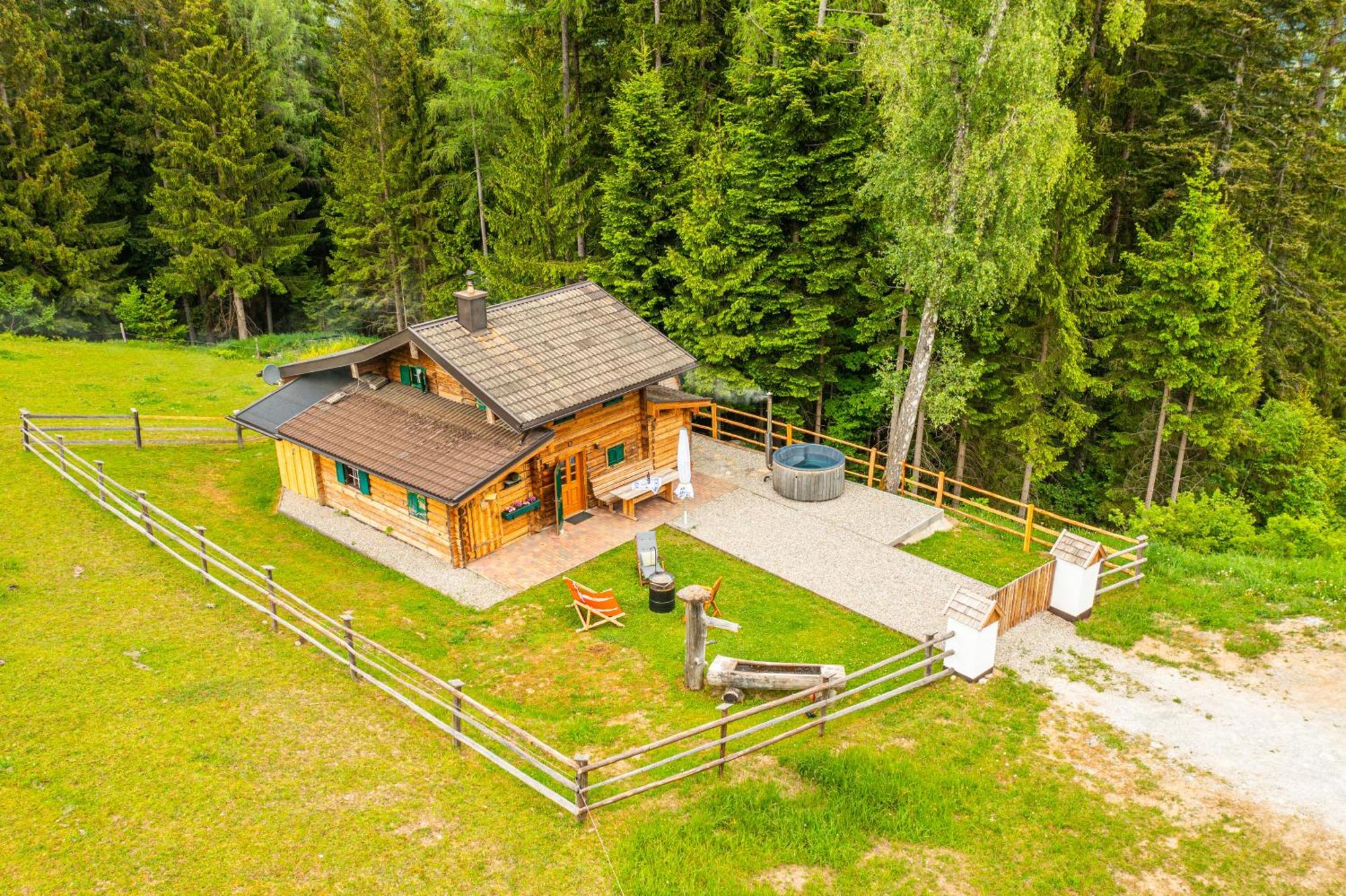 Almfrieden Villa Werfen Exterior photo